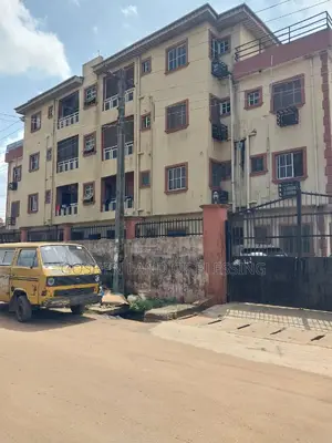 3bdrm Block of Flats in Isolo for sale