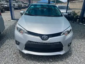 Toyota Corolla 2014 Silver
