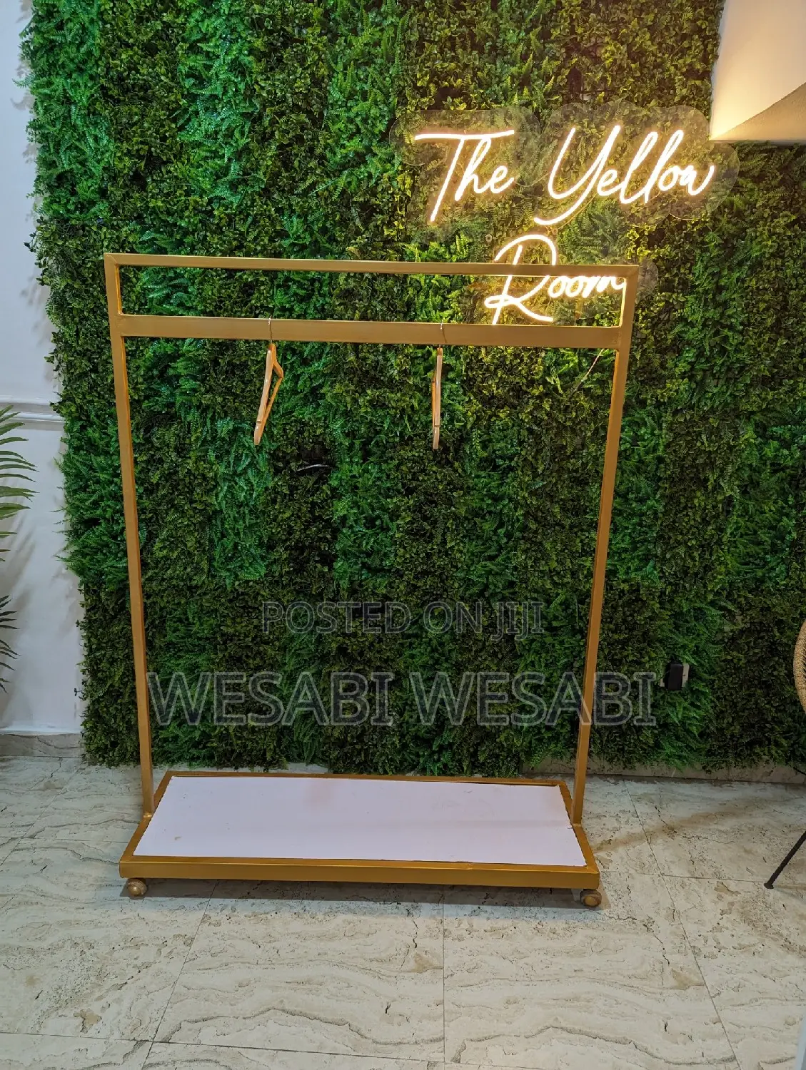Metallic Cloth Rack