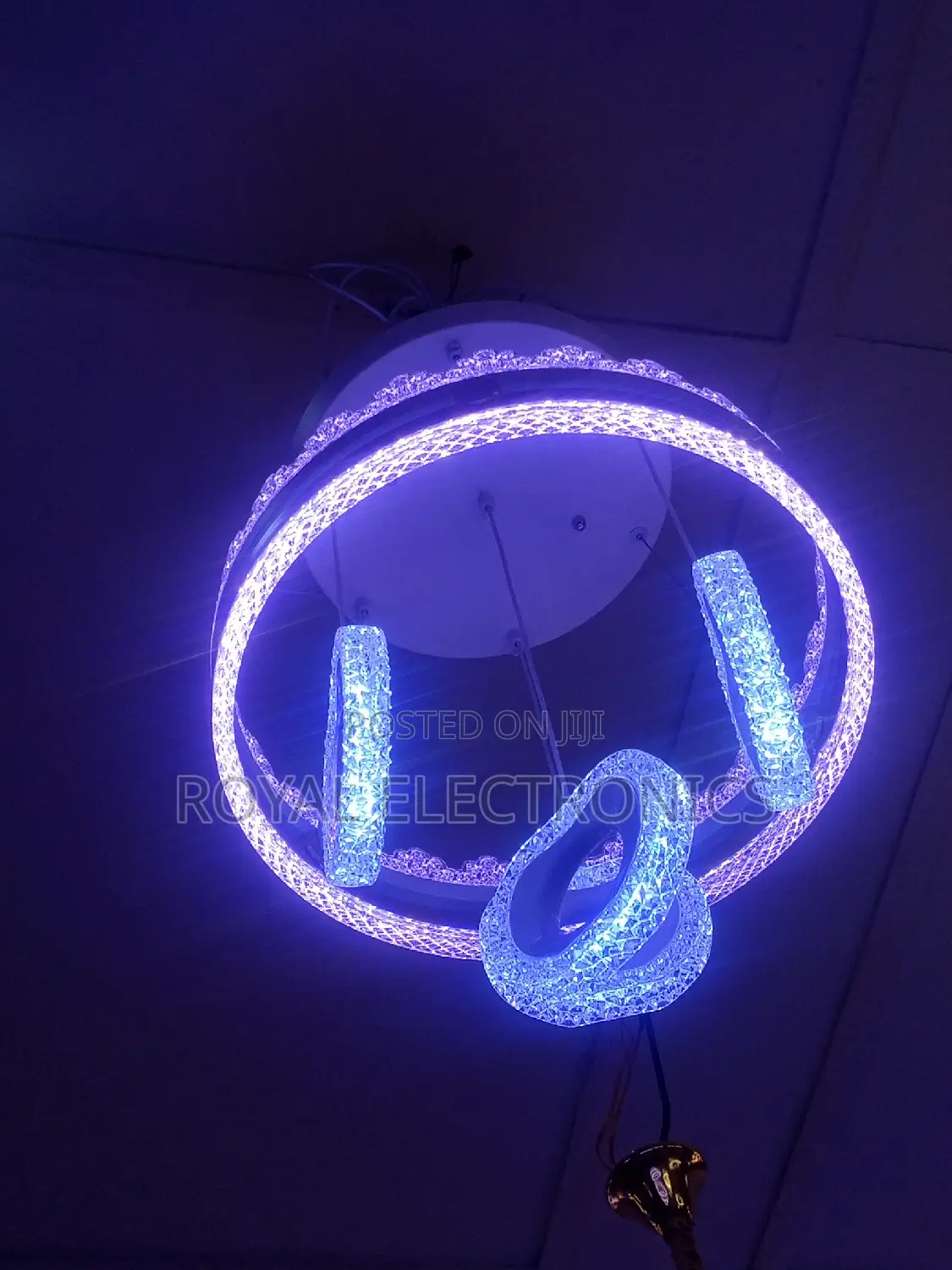 Multicolor 3-Drop Led Chandelier Light