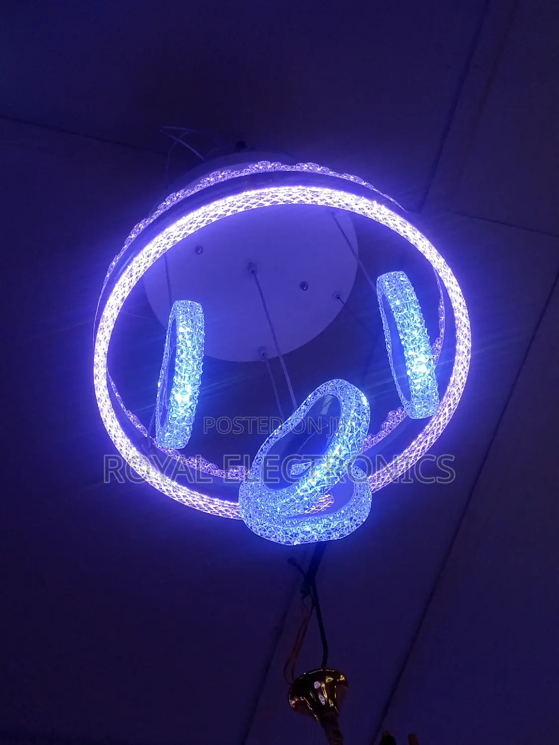 Multicolor 3-Drop Led Chandelier Light