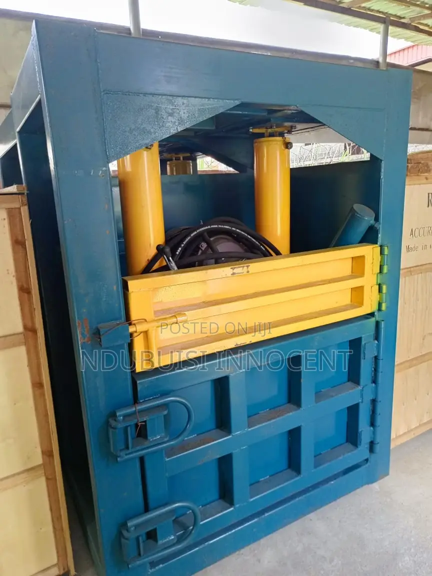 Bailing Machine