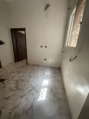 3bdrm Townhouse / Terrace in Dawaki for rent