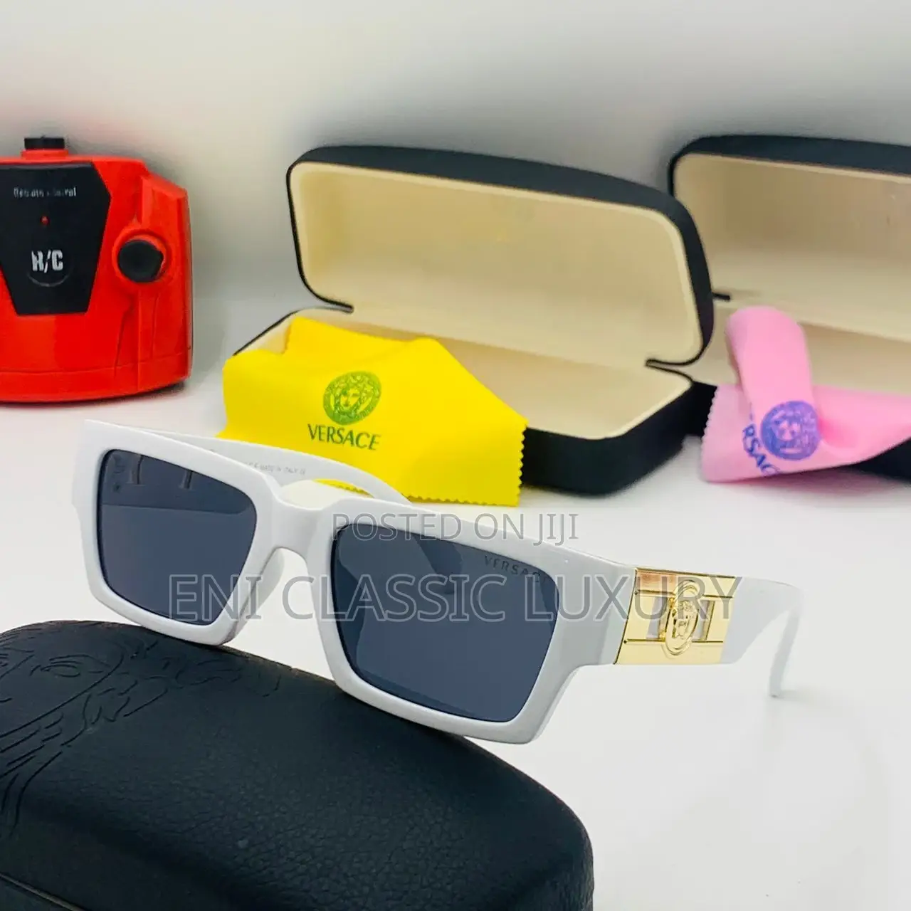 Original Luxury Eyewear Collection Prada Available in Store