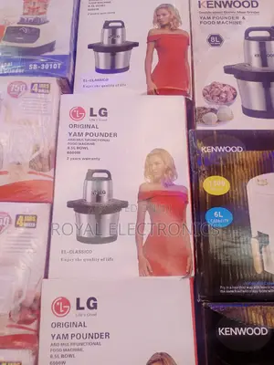 Very New Kenwood 600W (8.5L)Yam Pounder and Food Machine
