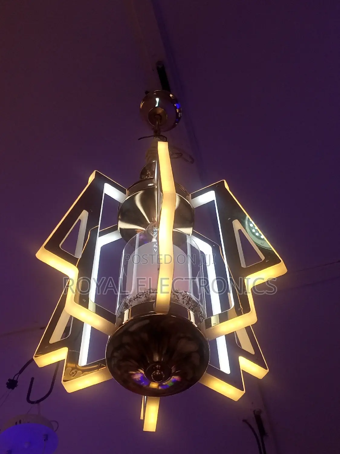 Classic Exclusive Ceiling Chandelier Light