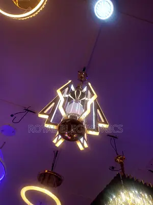 Top Class Exclusive Ceiling Chandelier Light