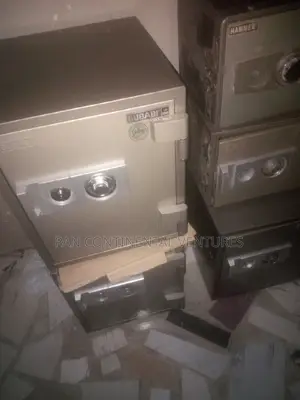 Gubabi 104a Fireproof Safe With Key And Combination