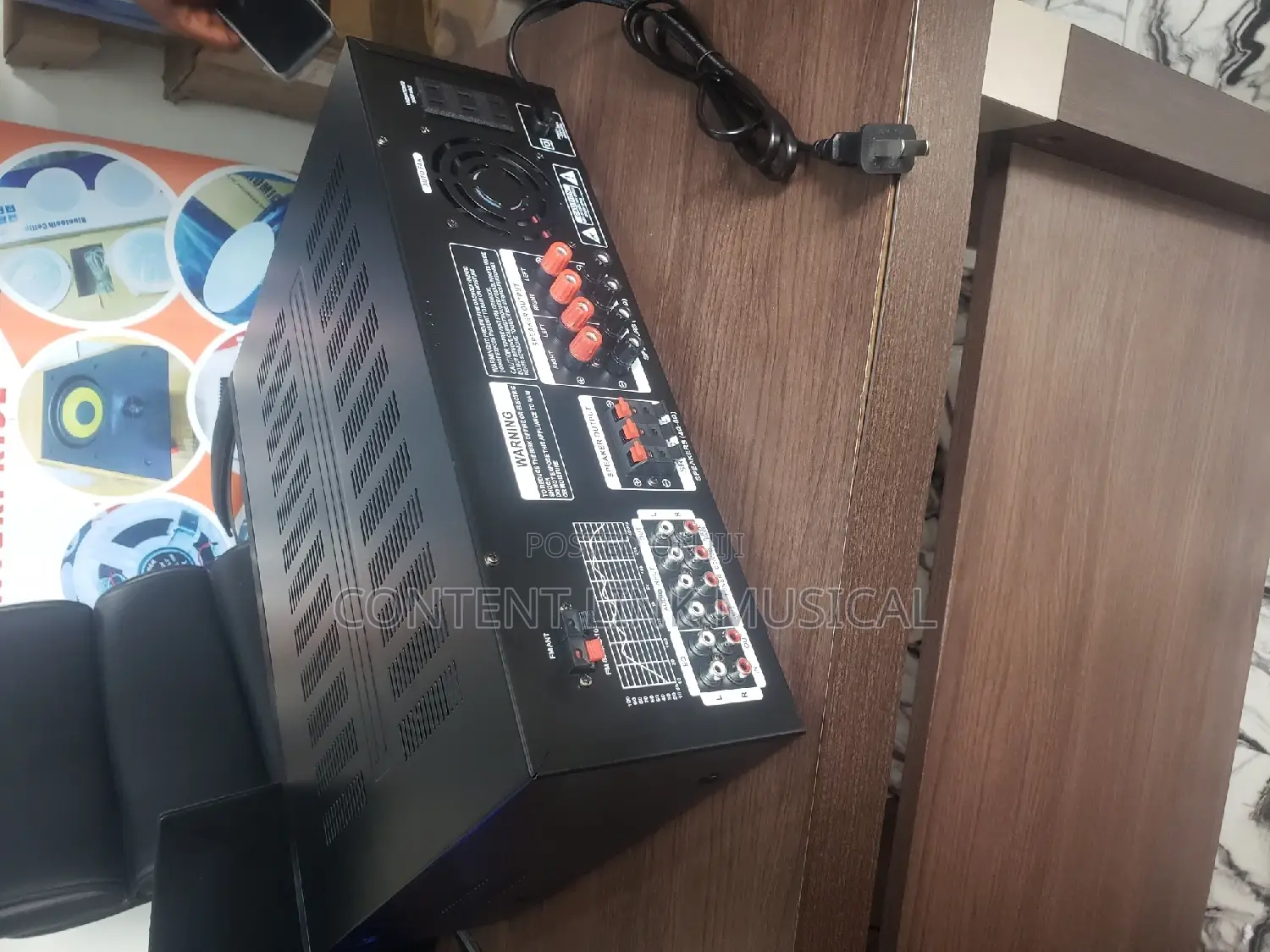Good Quality TITANIC Bluetooth Table Amplifier