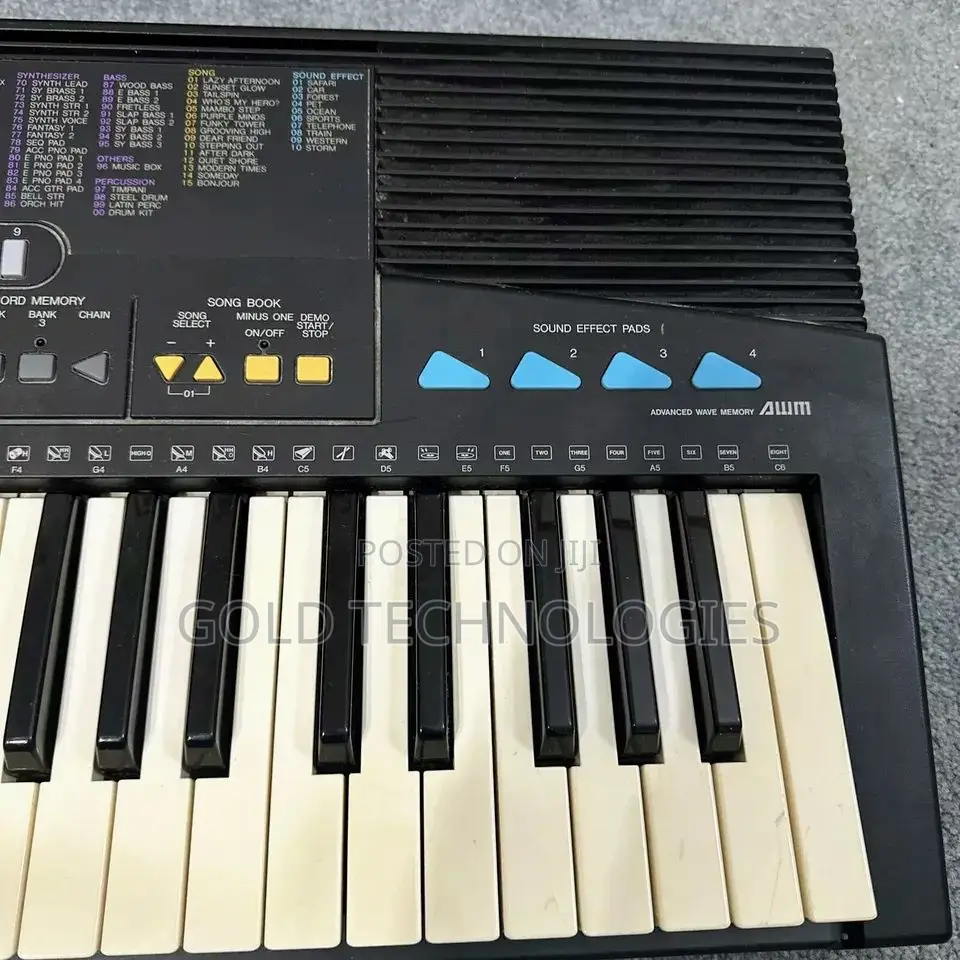Yamaha Music Keyboard Psr E373