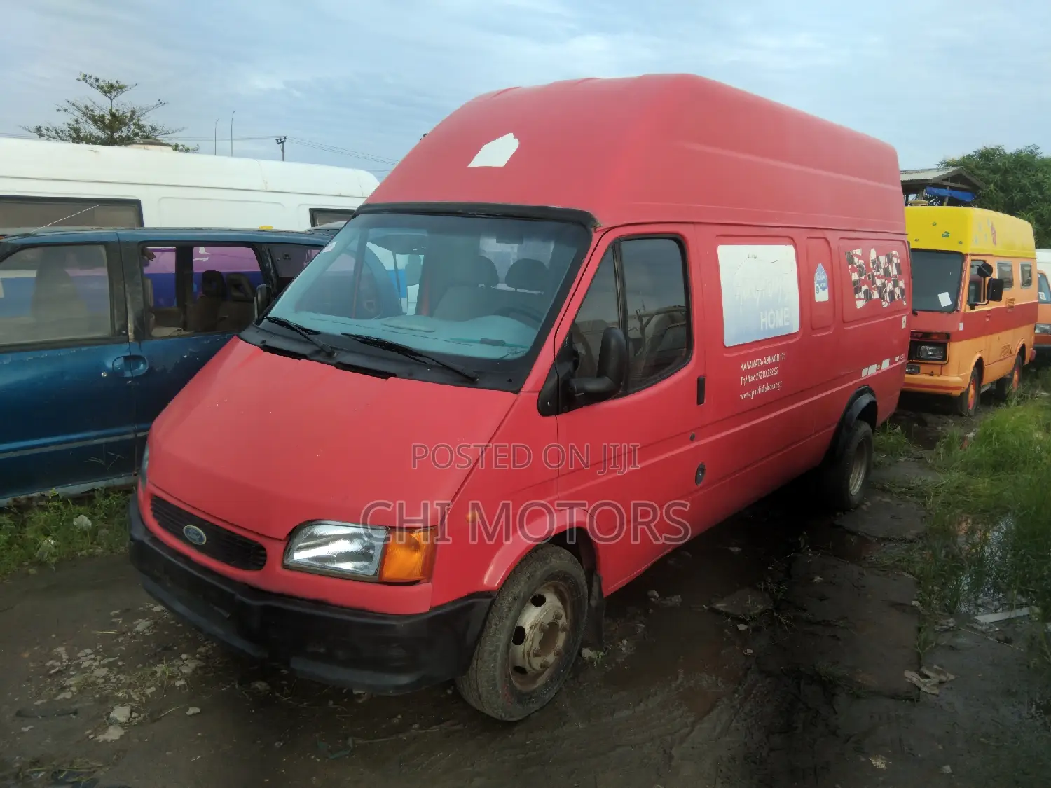 Ford Transit 2005 Red