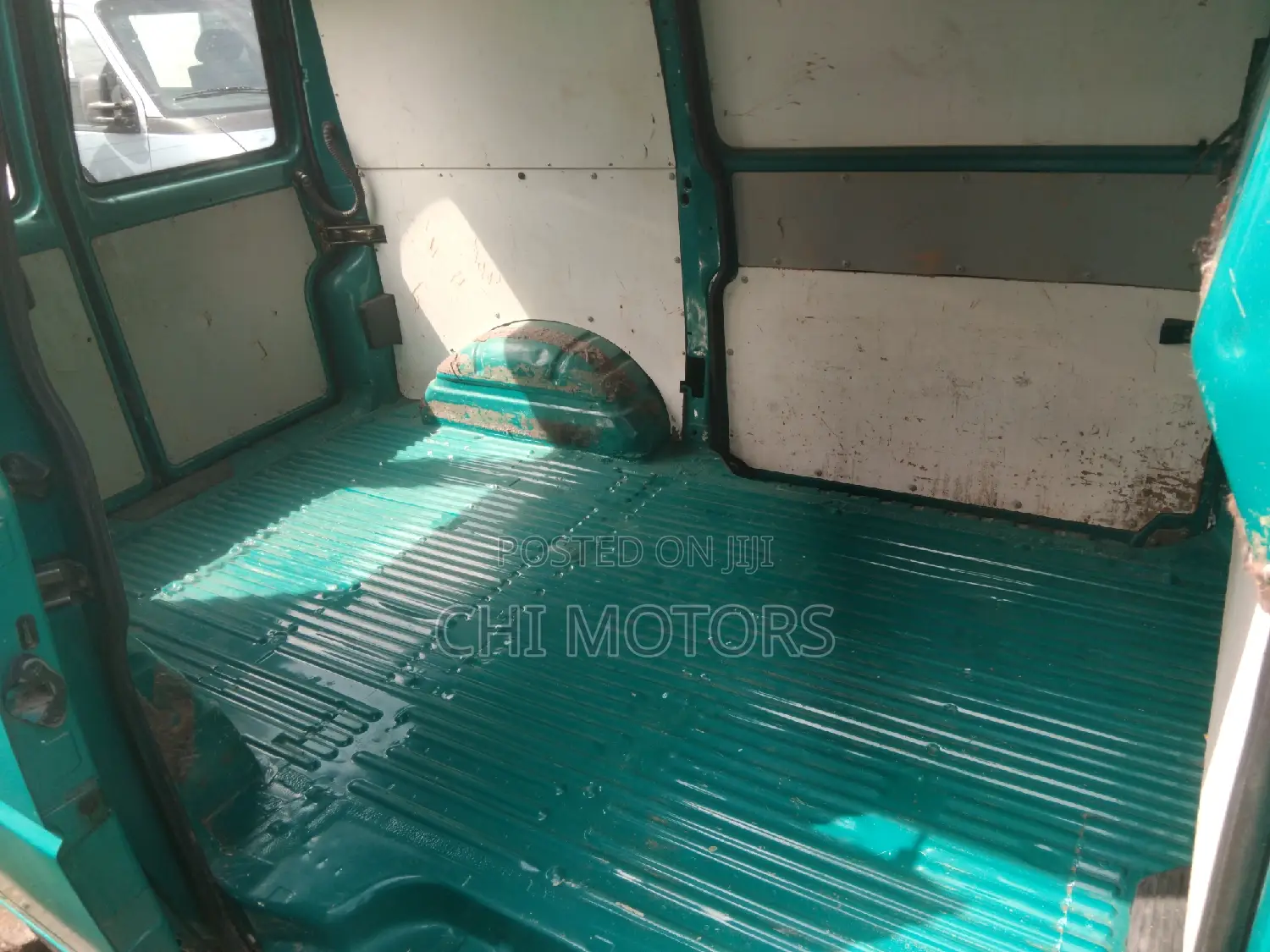 Volkswagen Transporter 2004 Green