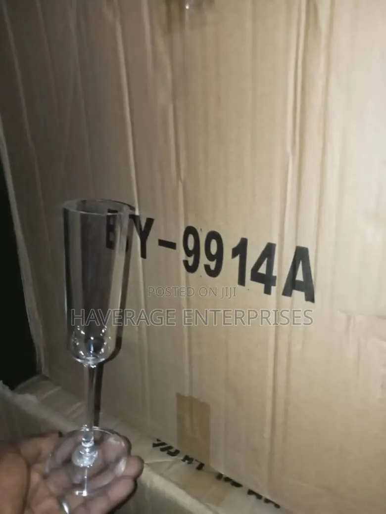 250ml Acrylic Champaign Flute 6pces