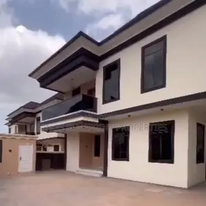 5bdrm Duplex in Omole Phase 1, Ogudu GRA for sale