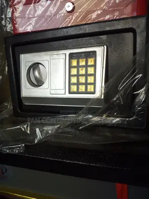 Electronic Digital Safe With Key