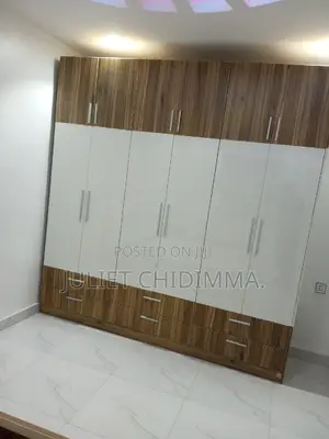 8*8 Ft Wardrobe