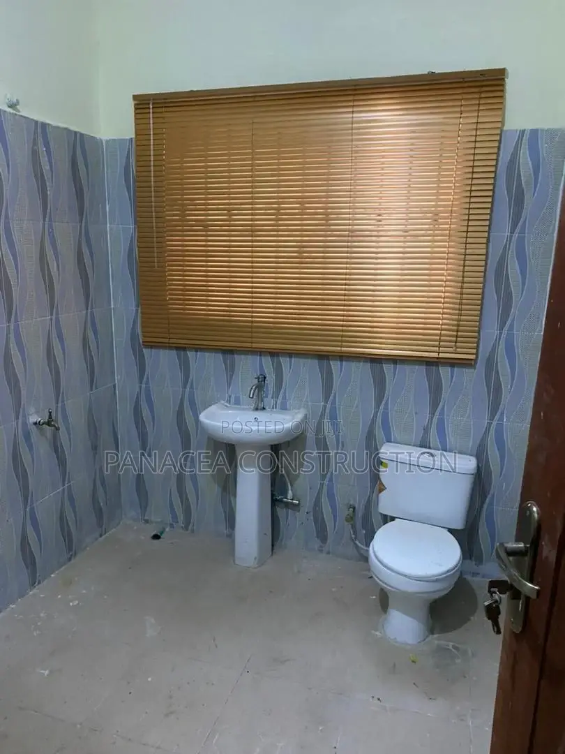 4 Bedroom Flat at Felele,Ibadan for Shortlet