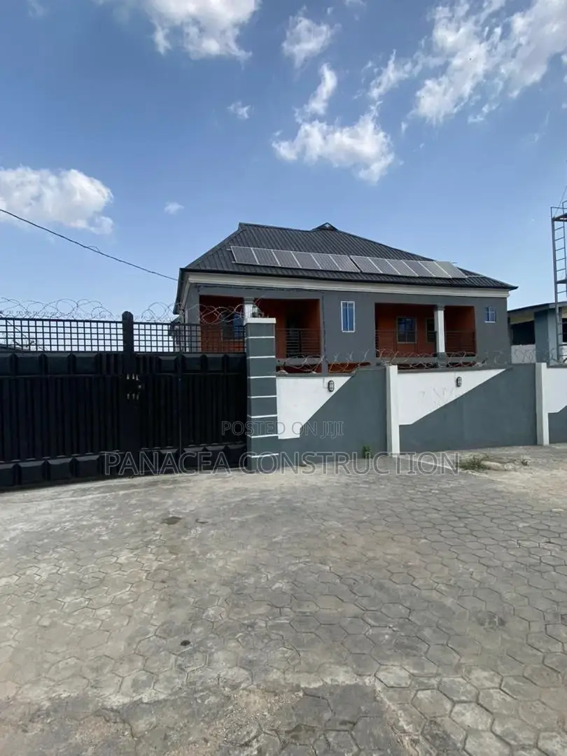 4 Bedroom Flat at Felele,Ibadan for Shortlet