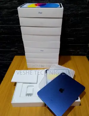 New Apple iPad 10.2 (2021) 64 GB Silver