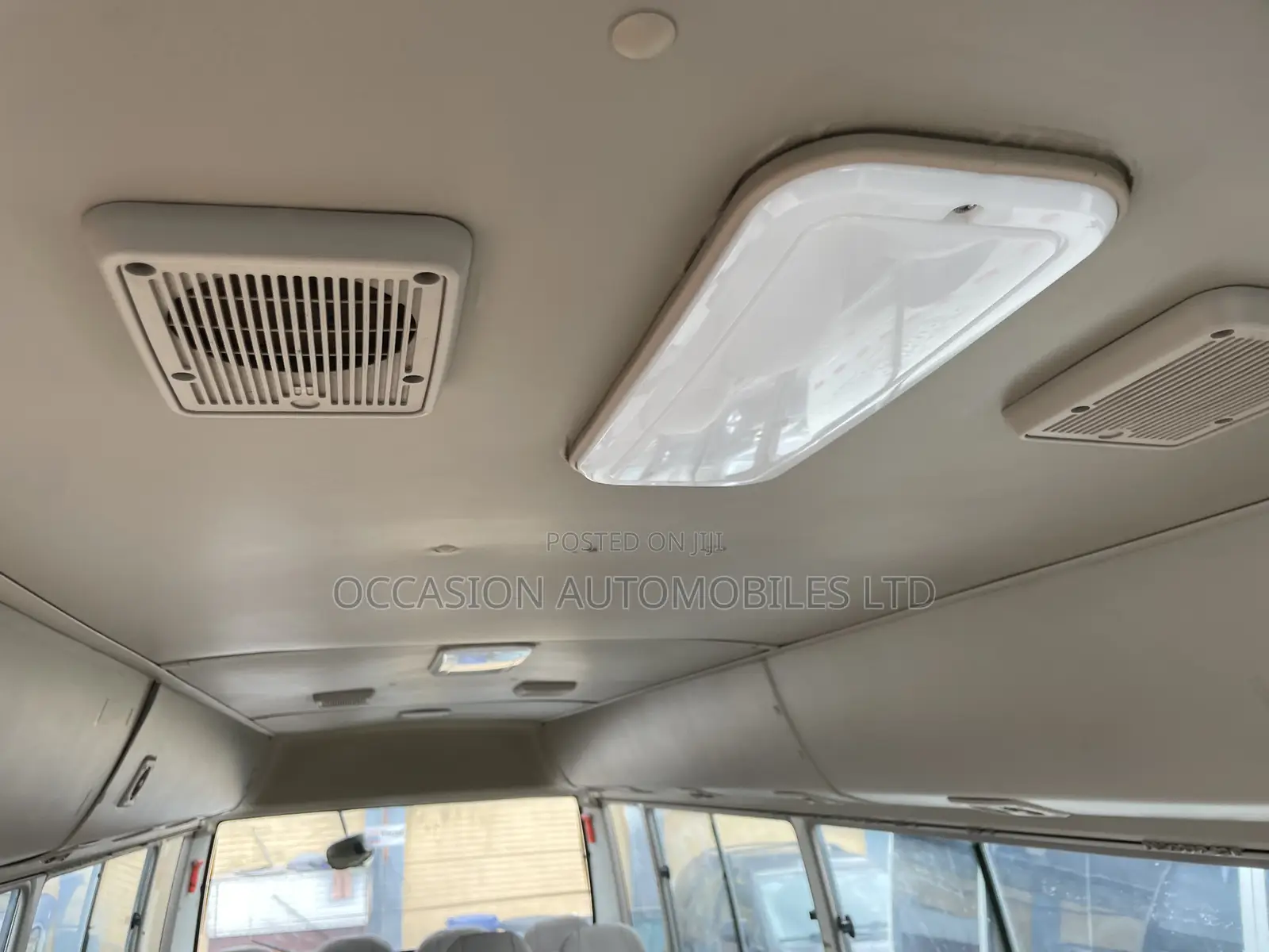 Toyota Coaster 2011 Gold