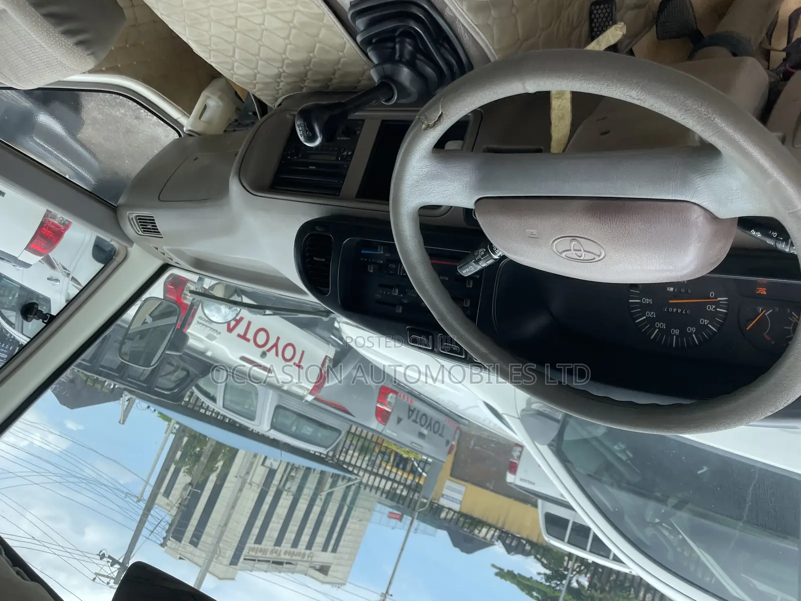 Toyota Coaster 2011 Gold
