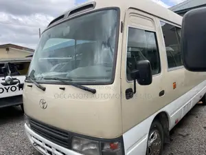 Toyota Coaster 2011 Gold