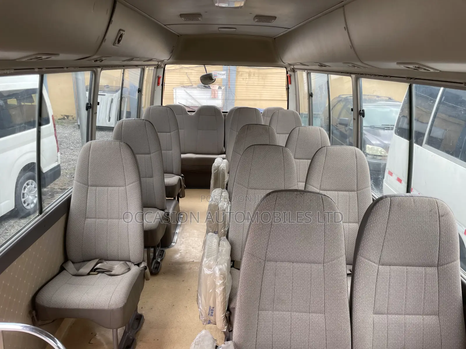 Toyota Coaster 2011 Gold