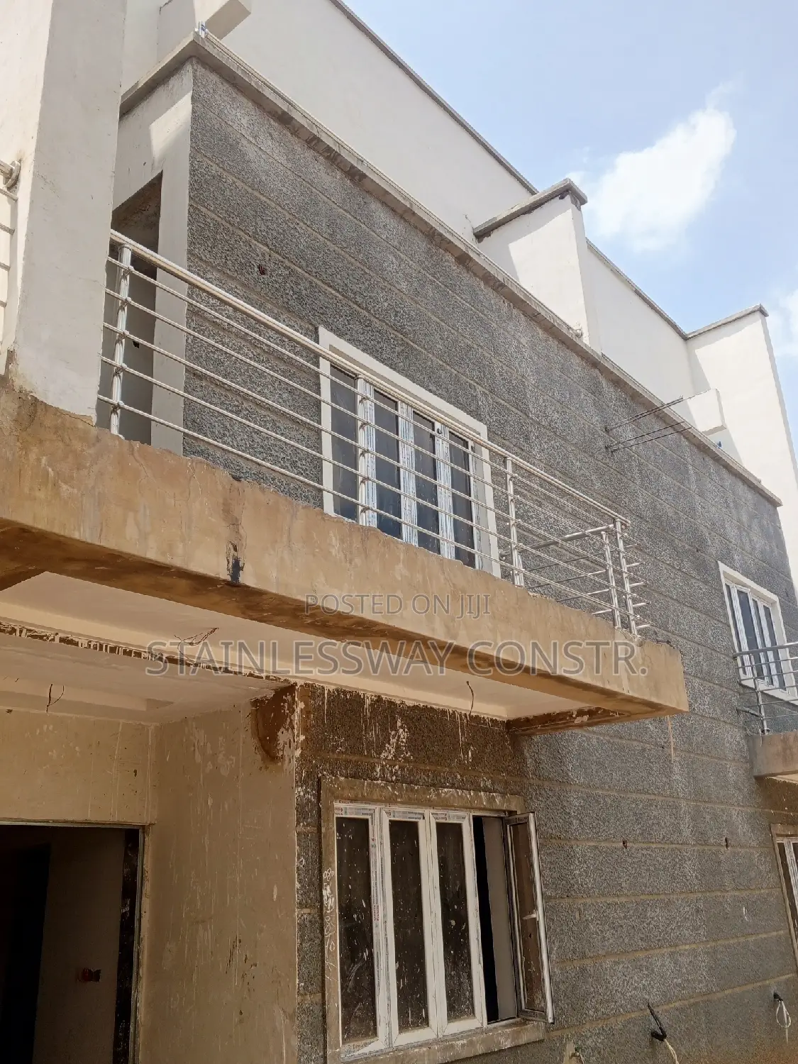 Stainless 5~Lining Railing