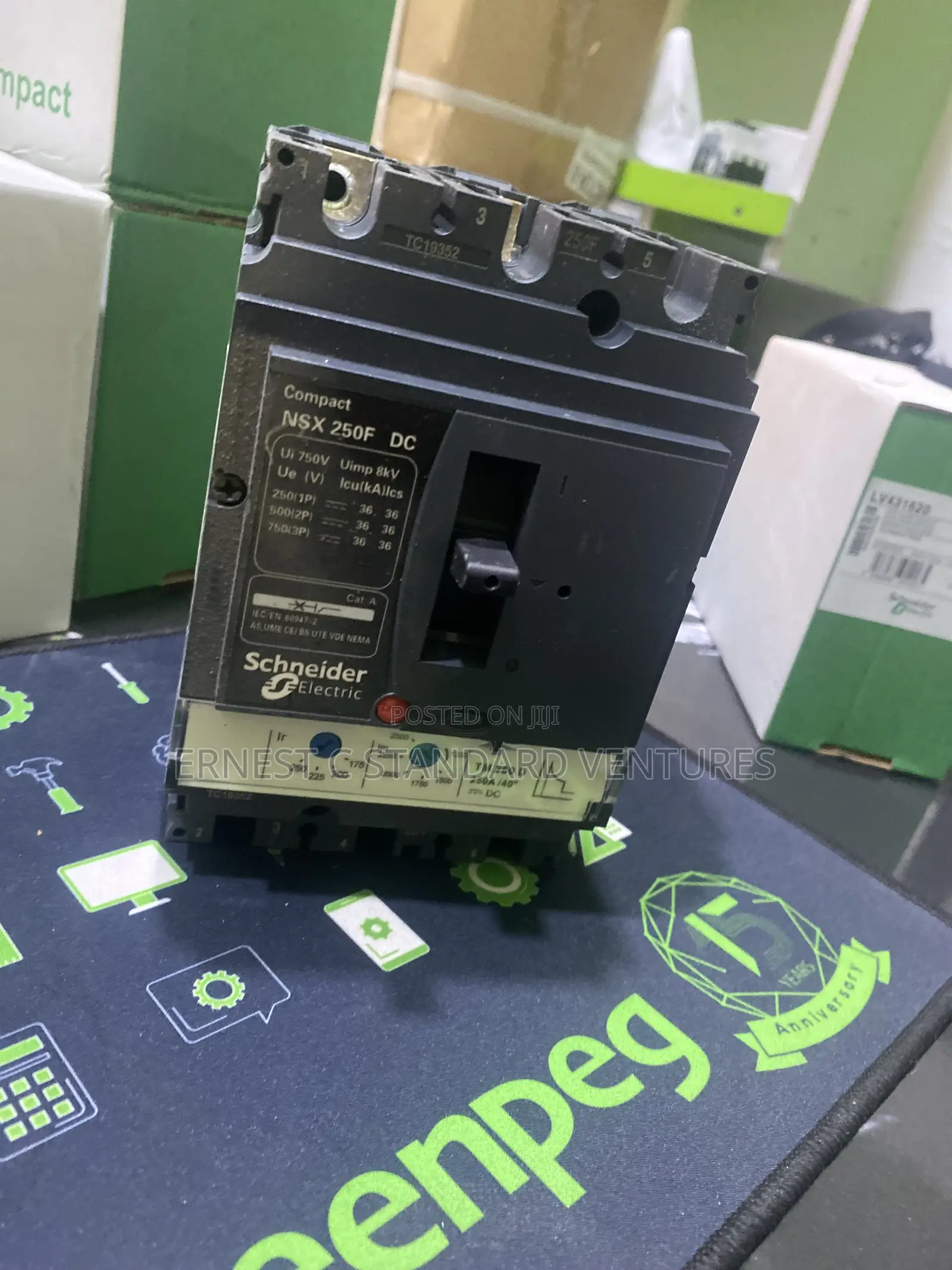 Schneider Circuit Breaker 250A DC