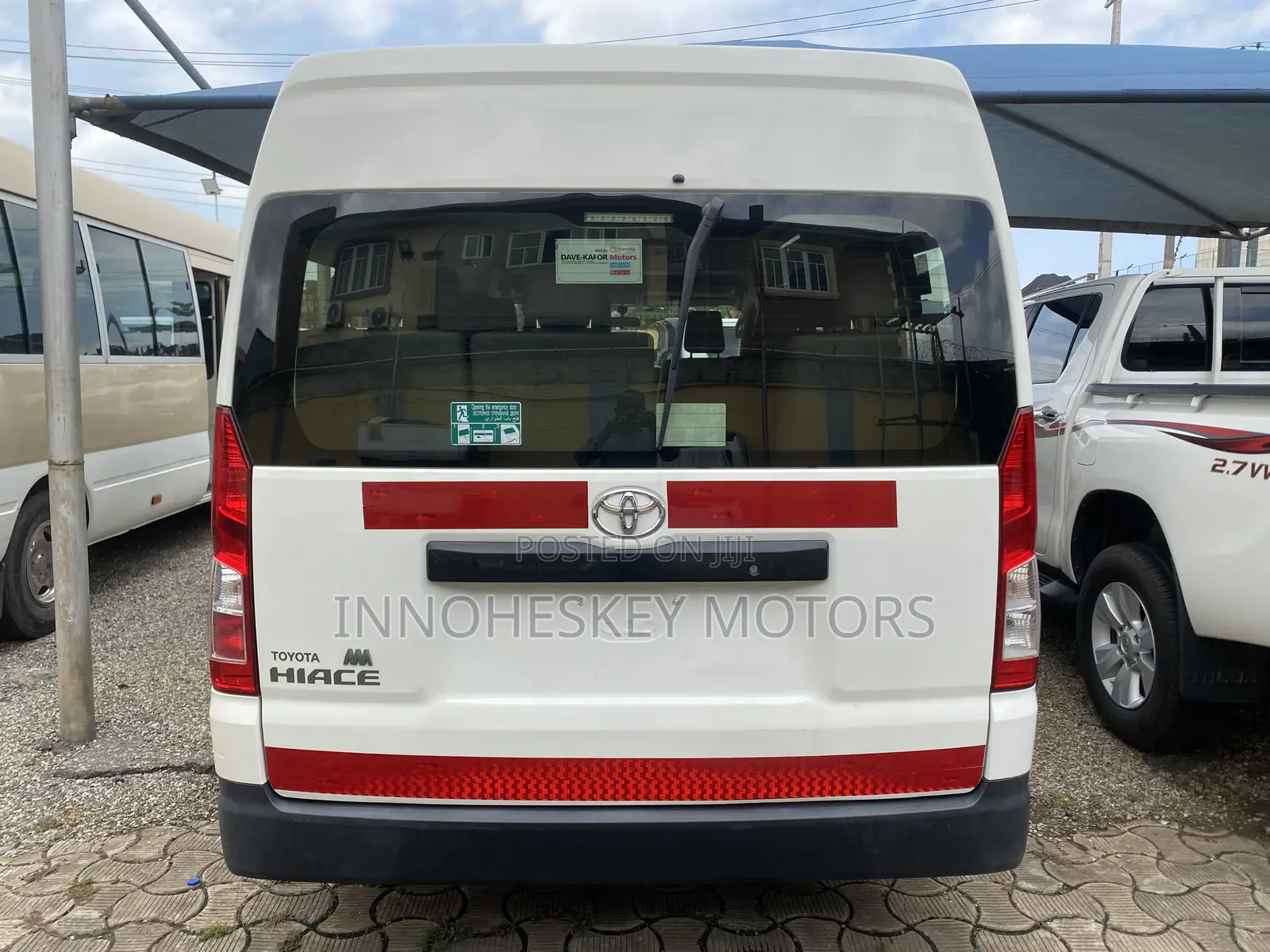 Toyota HiAce 2019 White