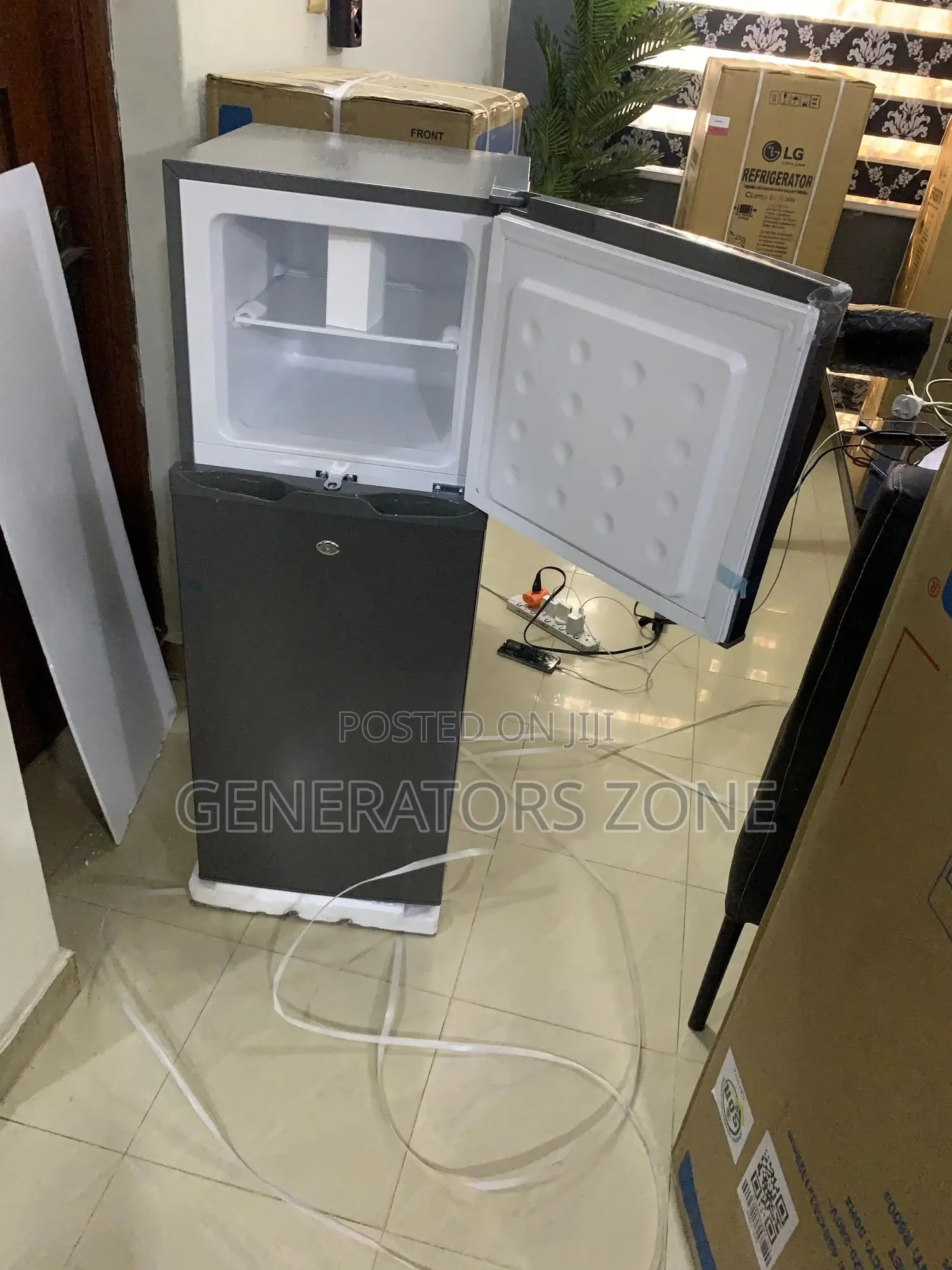 Power Saving Skyrun 138L Refrigerator