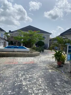 6bdrm Shared Apartment in First Unity Estate, Ajah for rent