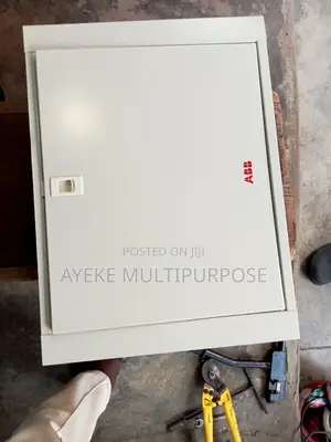 8way 3phase Distribution Board