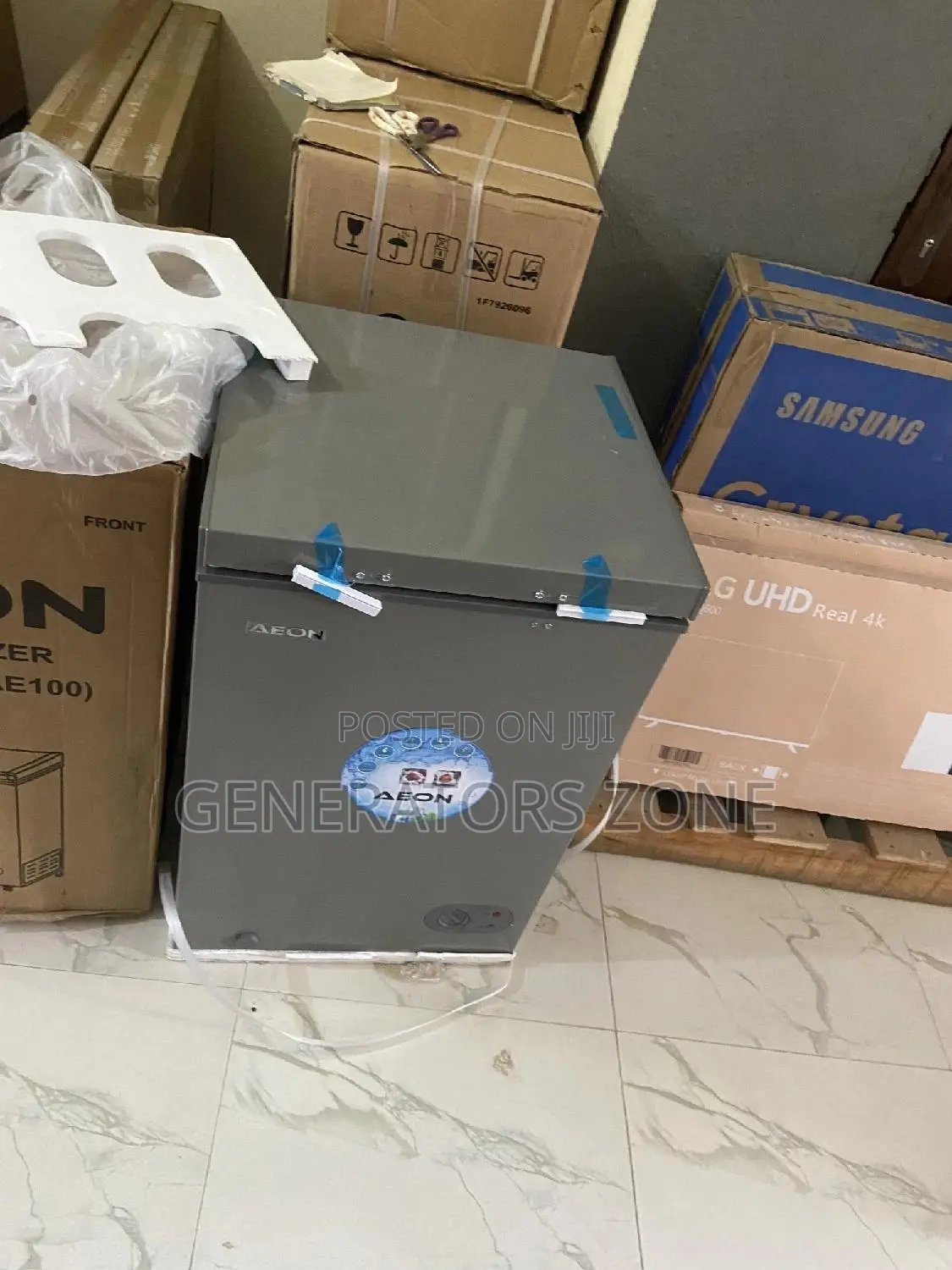 User Friendly 100l Aeon Chest Freezer With Key Lock+Basket