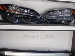 Set Headlamp Lexus Es350 2020 Available as Seen