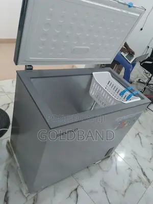 New Efficient Skyrun 200 Litres Chest Freezer