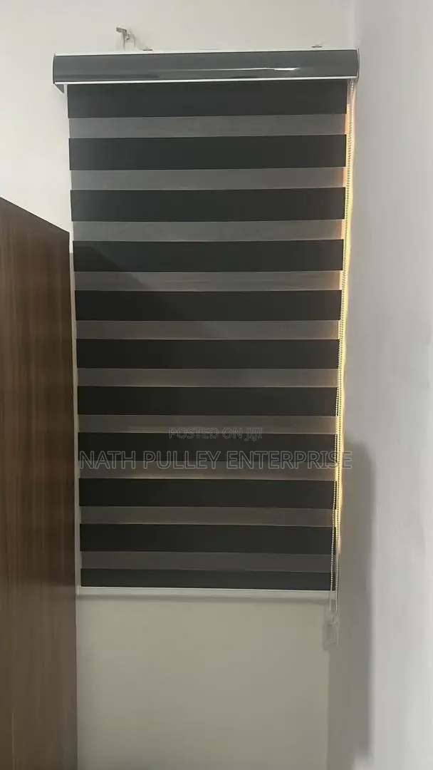 Plain Black Day and Night