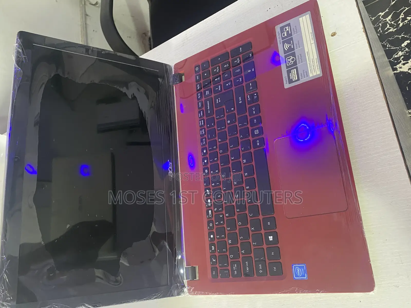New Laptop Acer 8GB Intel HDD 500GB