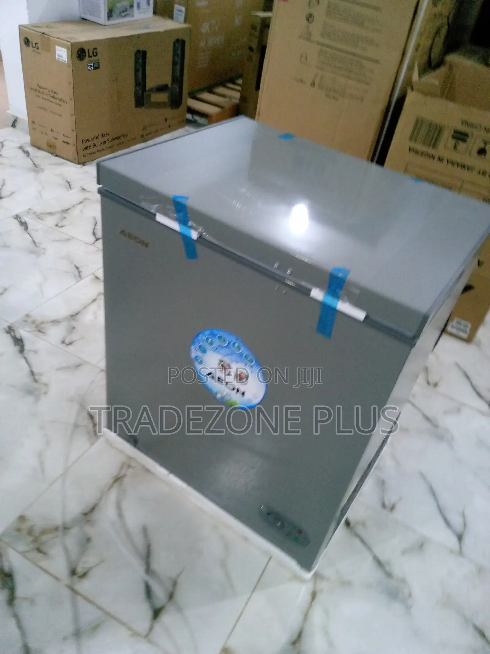Fast Cooling Aeon Chest Freezer