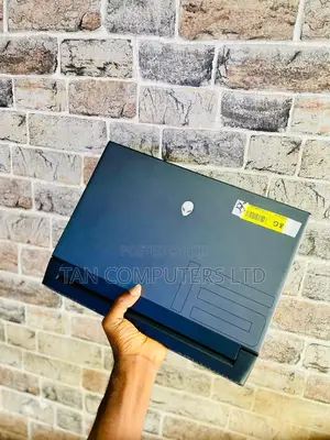Laptop Dell Allenware M15 R5 16GB Intel Core i7 SSD 512GB