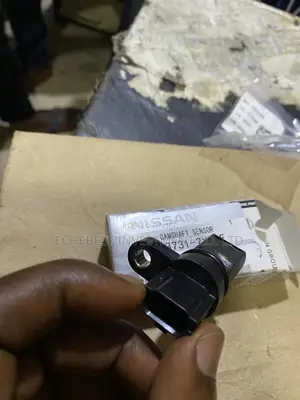 Quality Brand New 2 Camshaft Sensor Nissan Fx35, Infinity