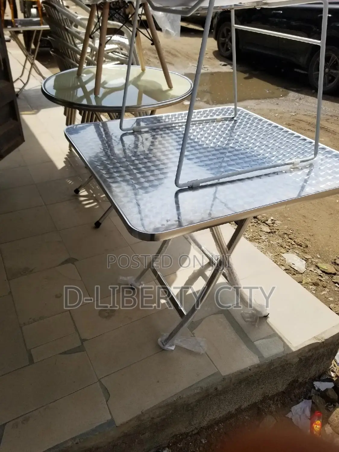 Stainless Hotel Table Original