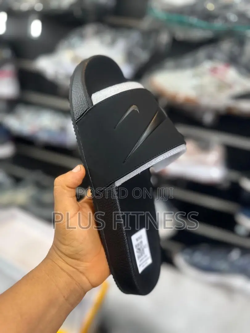 Nike Palms
