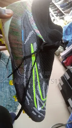 Nike Phantom Ghost