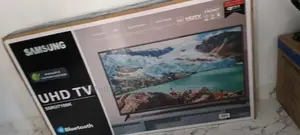 Samsung 55 Inches Smart Tv