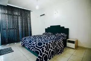 4bdrm Bungalow in Satellite Town for rent