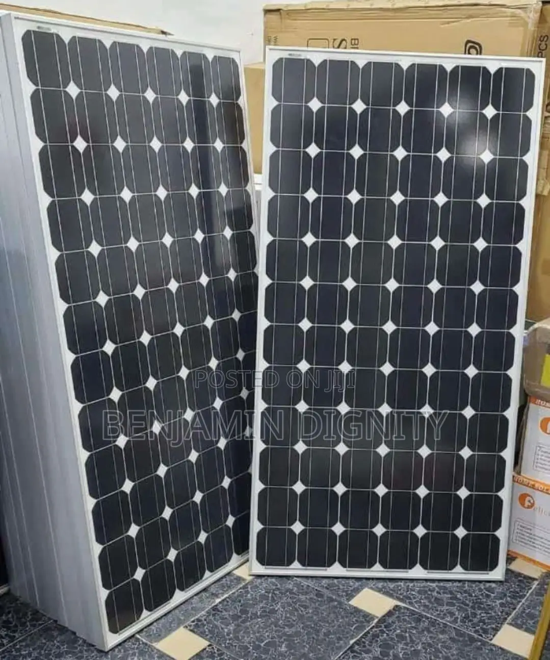 300watts Mono Crystalline Solar Panel