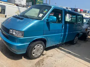 Volkswagen Transporter 2004 Blue