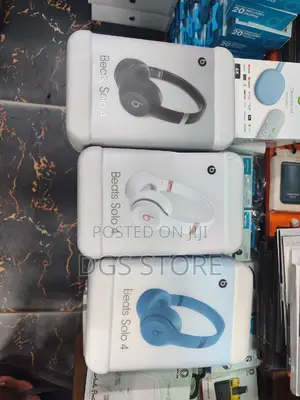 Apple Beats Solo 4 Bluetooth Headphones (2024)