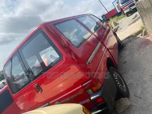 Volkswagen Transporter 2005 Red